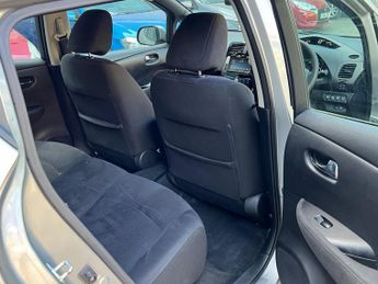 Nissan Leaf 30kWh Acenta Auto 5dr