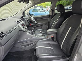 Ford Kuga 2.0 TDCi Titanium AWD Euro 5 5dr