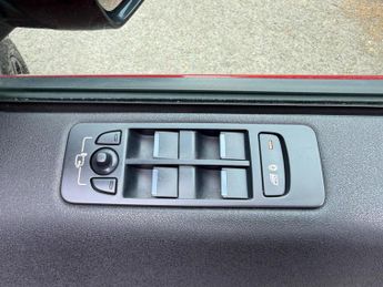 Land Rover Discovery Sport 2.0 TD4 HSE Auto 4WD Euro 6 (s/s) 5dr