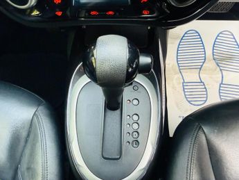 Nissan Juke 1.6 Tekna XTRON Euro 6 5dr