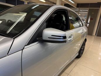 Mercedes-Benz C Class 3.0 C350 CDI V6 BlueEfficiency Sport Auto Euro 5 4dr