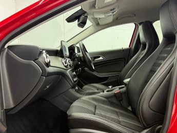 Mercedes-Benz GLA 1.6 GLA180 Urban Edition 7G-DCT Euro 6 (s/s) 5dr