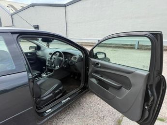 Ford Focus 2.0 Titanium 3dr