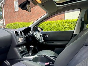 Nissan Qashqai 1.6 n-tec 2WD Euro 5 5dr