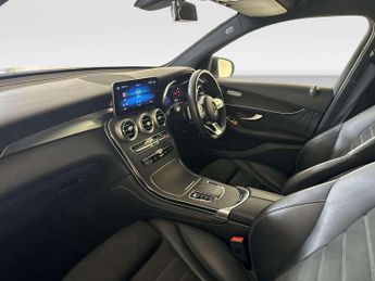 Mercedes-Benz GLC 2.0 GLC300h MHEV AMG Line SUV 5dr Petrol Hybrid G-Tronic+ 4MATIC