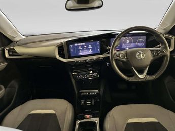 Vauxhall Mokka Electric 50kWh Elite Premium SUV 5dr Electric Auto (136 ps)