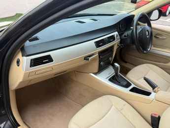 BMW 3 Series 2.0 320i SE Steptronic Euro 5 4dr
