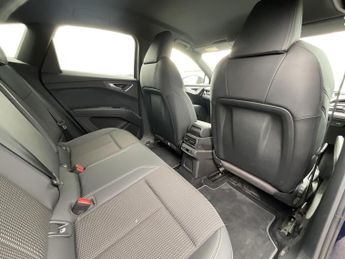 Audi Q4 E-Tron S LINE 40