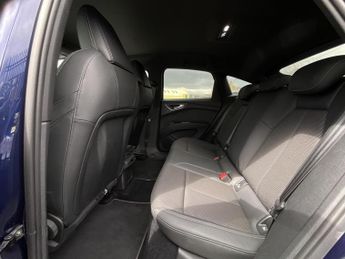 Audi Q4 E-Tron S LINE 40