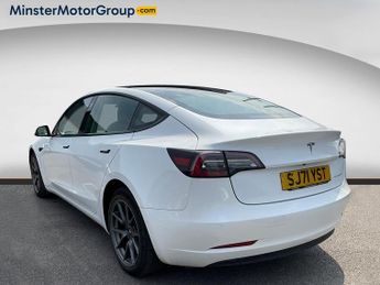 Tesla Model 3 LONG RANGE AWD