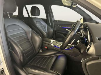Mercedes-Benz GLC 2.0 GLC300d AMG Line (Premium) SUV 5dr Diesel G-Tronic+ 4MATIC E