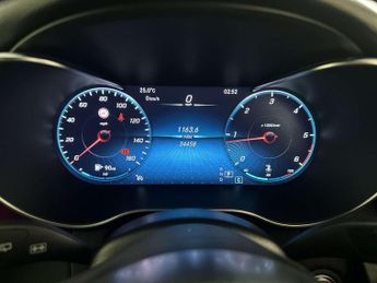 Mercedes-Benz GLC 2.0 GLC300d AMG Line (Premium) SUV 5dr Diesel G-Tronic+ 4MATIC E