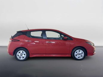 Nissan Leaf 39kWh Acenta Hatchback 5dr Electric Auto (150 ps)