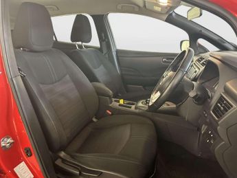 Nissan Leaf 39kWh Acenta Hatchback 5dr Electric Auto (150 ps)