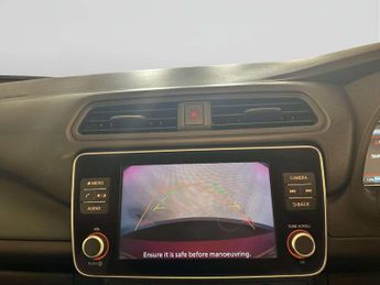 Nissan Leaf 39kWh Acenta Hatchback 5dr Electric Auto (150 ps)