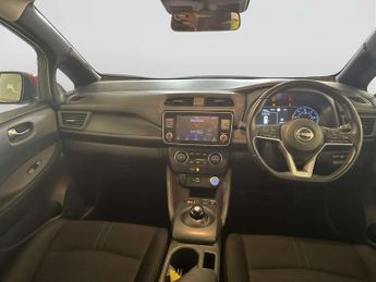 Nissan Leaf 39kWh Acenta Hatchback 5dr Electric Auto (150 ps)