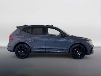 Volkswagen Tiguan 1.4 TSI 13kWh Black Edition SUV 5dr Petrol Plug-in Hybrid DSG Eu