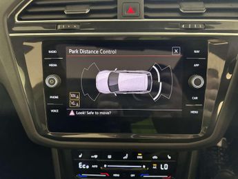 Volkswagen Tiguan 1.4 TSI 13kWh Black Edition SUV 5dr Petrol Plug-in Hybrid DSG Eu
