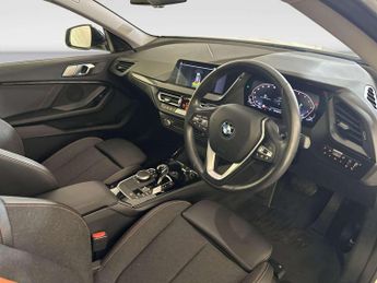 BMW 2 Series Gran Coupe 1.5 218i Sport (LCP) Saloon 4dr Petrol DCT Euro 6 (s/s) (136 ps)