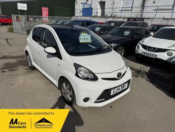 Toyota AYGO 1.0 VVT-i Move MultiMode Euro 5 5dr