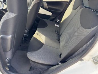 Toyota AYGO 1.0 VVT-i Move MultiMode Euro 5 5dr