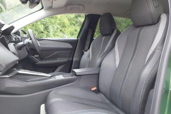 Peugeot 308 1.2 PureTech Allure Premium Hatchback 5dr Petrol EAT Euro 6 (s/s