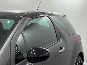DS AUTOMOBILES DS 3 1.2 PureTech Prestige EAT6 Euro 6 (s/s) 3dr
