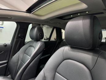 Mercedes-Benz GLC 2.1 GLC220d Sport (Premium) G-Tronic 4MATIC Euro 6 (s/s) 5dr
