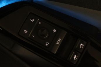 Volkswagen ID.4 Pro 77kWh Life Auto 5dr