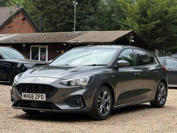 Ford Focus 1.0T EcoBoost ST-Line Euro 6 (s/s) 5dr