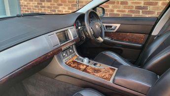 Jaguar XF 3.0 V6 Premium Luxury Auto Euro 4 4dr