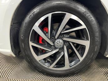 Volkswagen Golf 1.6 TDI Match DSG Euro 6 (s/s) 5dr