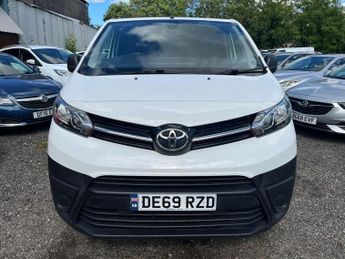 Toyota ProAce 1.5D Icon Medium Panel Van MWB Euro 6 6dr