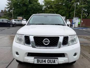 Nissan Pathfinder 2.5 dCi Tekna 4WD Euro 5 5dr