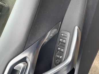 Peugeot 2008 1.2 PureTech Allure EAT Euro 6 (s/s) 5dr