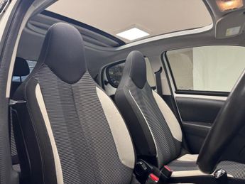 Peugeot 108 1.0 Active Top! 2 Tronic Euro 6 5dr