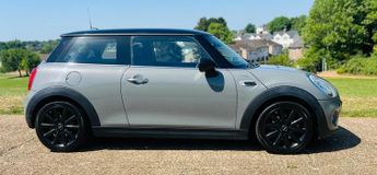MINI Hatch 1.5 Cooper Auto Euro 6 (s/s) 3dr