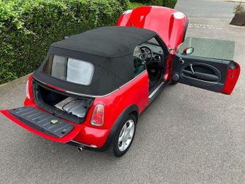 MINI Convertible 1.6 Cooper CVT Euro 3 2dr