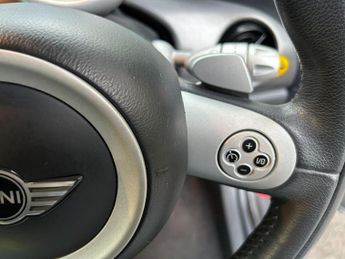 MINI Convertible 1.6 Cooper CVT Euro 3 2dr