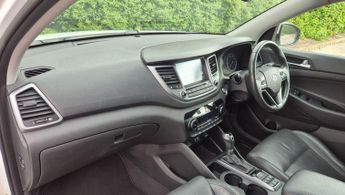 Hyundai TUCSON 2.0 CRDi Premium SE Auto 4WD Euro 6 5dr