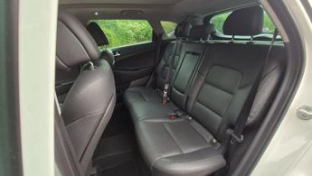 Hyundai TUCSON 2.0 CRDi Premium SE Auto 4WD Euro 6 5dr