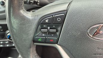 Hyundai TUCSON 2.0 CRDi Premium SE Auto 4WD Euro 6 5dr