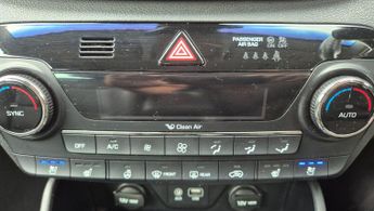 Hyundai TUCSON 2.0 CRDi Premium SE Auto 4WD Euro 6 5dr