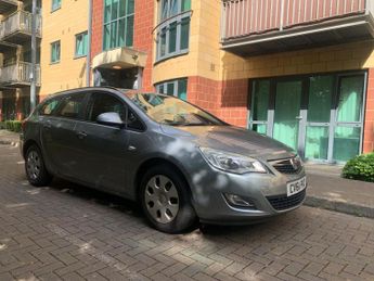 Vauxhall Astra 1.6 16V Exclusiv Sports Tourer Auto Euro 5 5dr