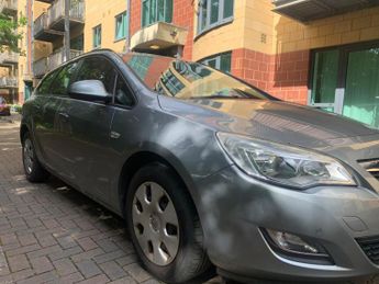 Vauxhall Astra 1.6 16V Exclusiv Sports Tourer Auto Euro 5 5dr