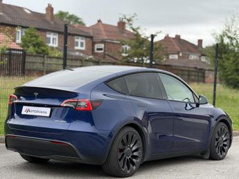 Tesla Model Y (Dual Motor) Performance Auto 4WDE 5dr