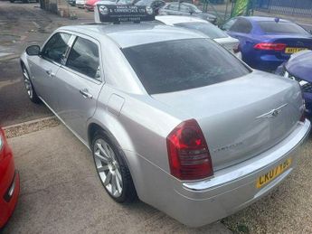 Chrysler 300C 3.0 CRD V6 4dr