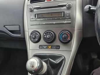 Toyota Auris 1.4 D-4D T3 5dr