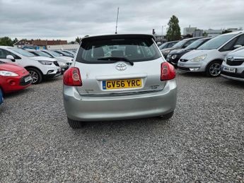 Toyota Auris 1.4 D-4D T3 5dr