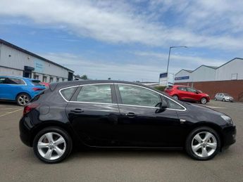 Vauxhall Astra 1.6 16v SRi Euro 5 5dr